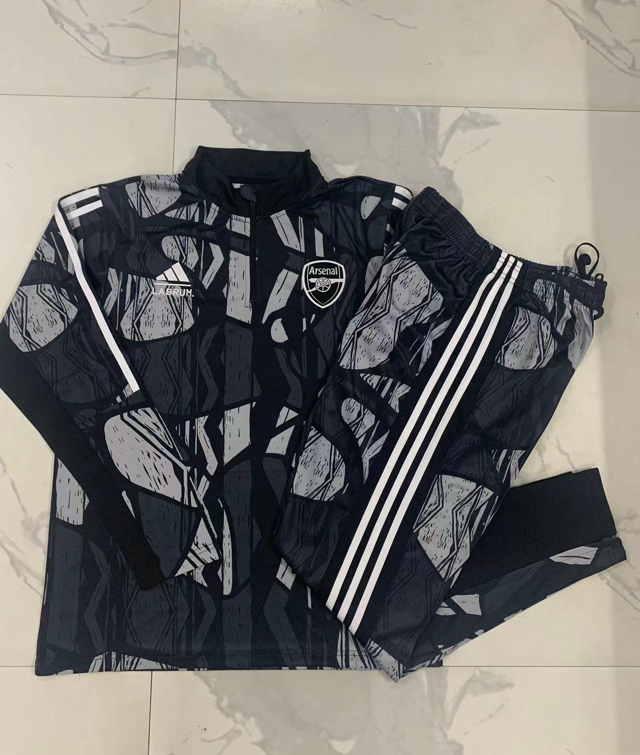 ARSENAL TRACKSUIT
