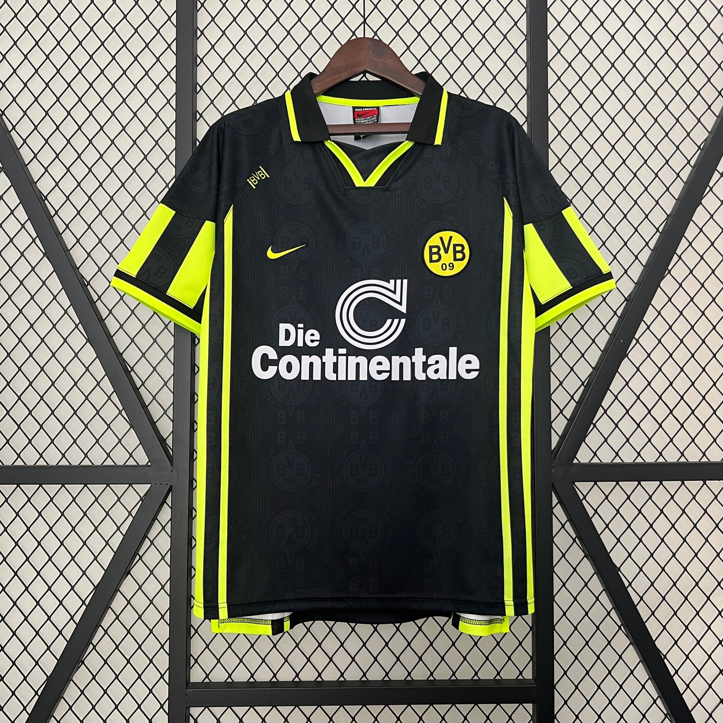 BORUSSIA DORTMUND AWAY 96/97