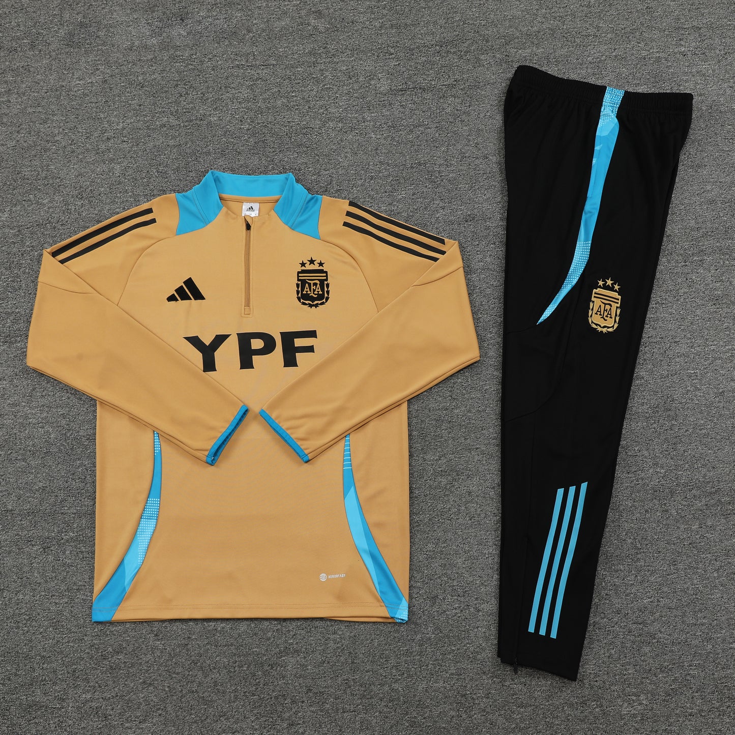 ARGENTINE TRACKSUIT
