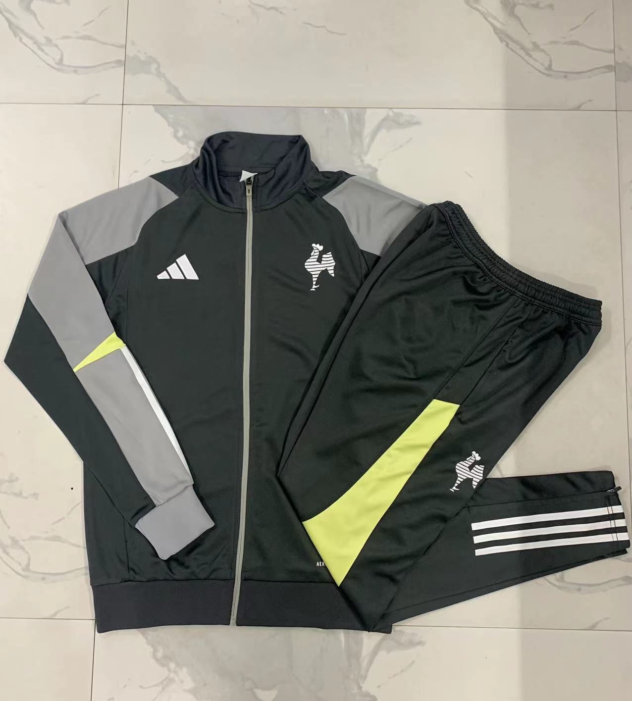 TOTTENHAM TRACKSUIT