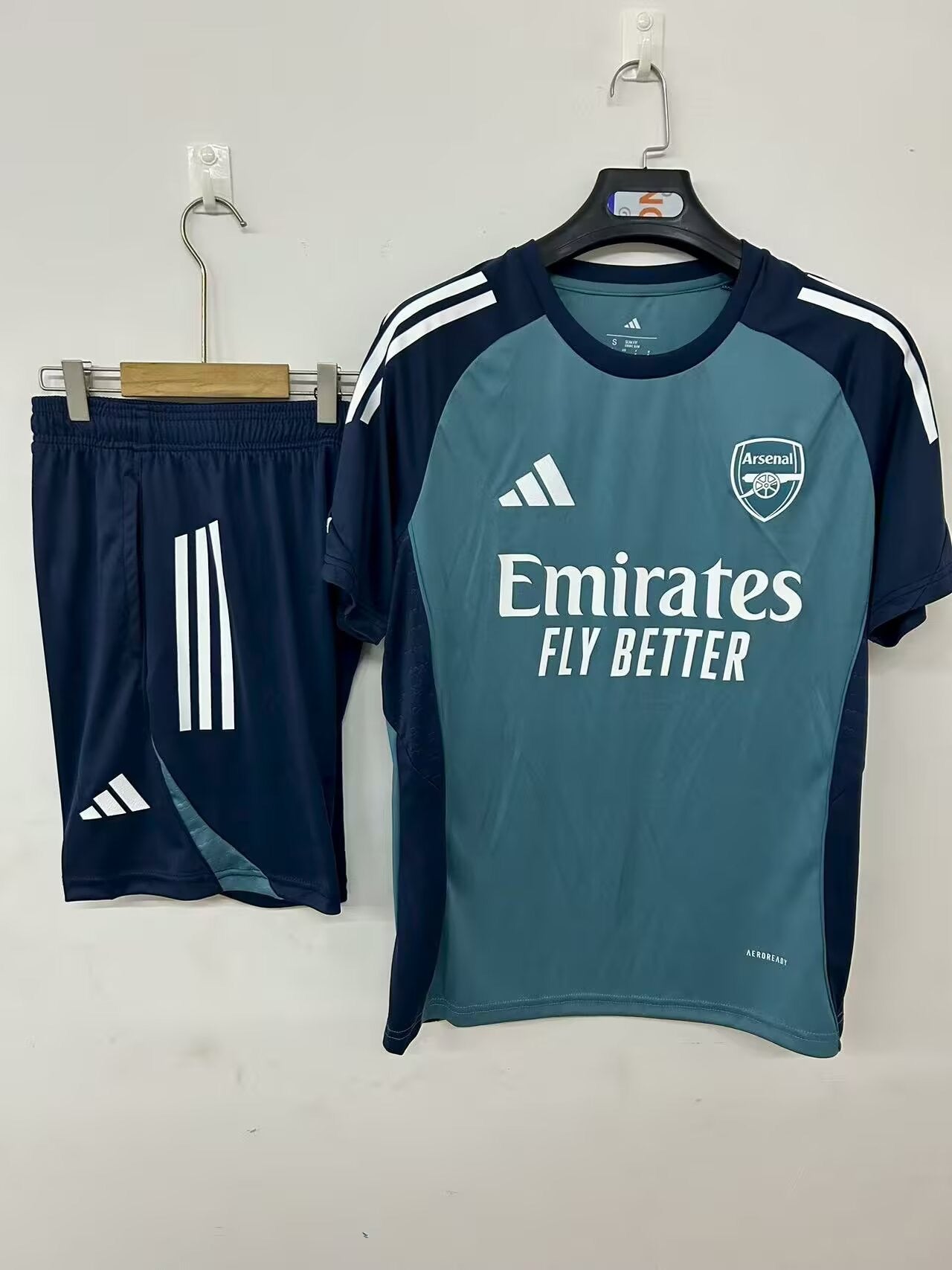 INTER TRAINING VEST 2024/25 (copy)