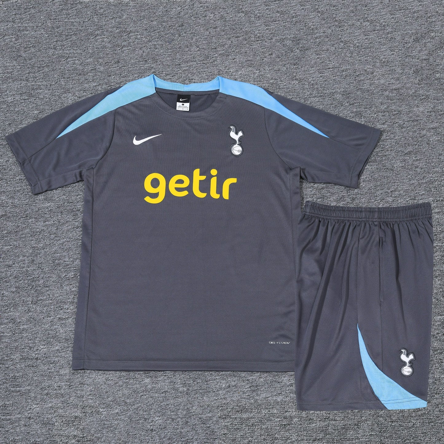 TOTTENHAM TRAINING SHIRT 2024/25