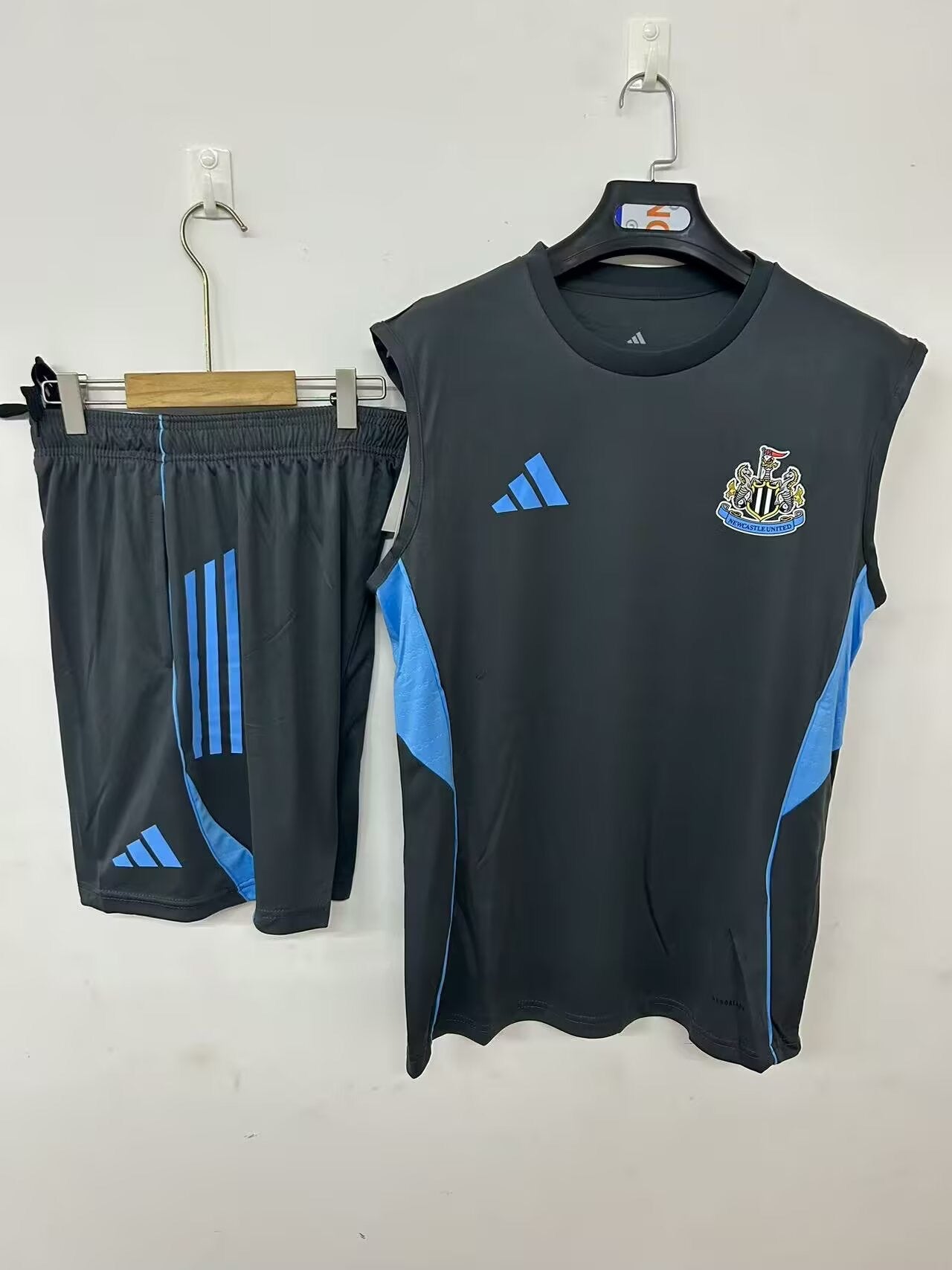 INTER TRAINING VEST 2024/25 (copy)