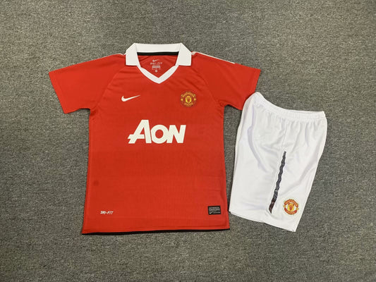 MAGLIA + PANTALONCINO BIMBO MANCHESTER UNITED 10/11