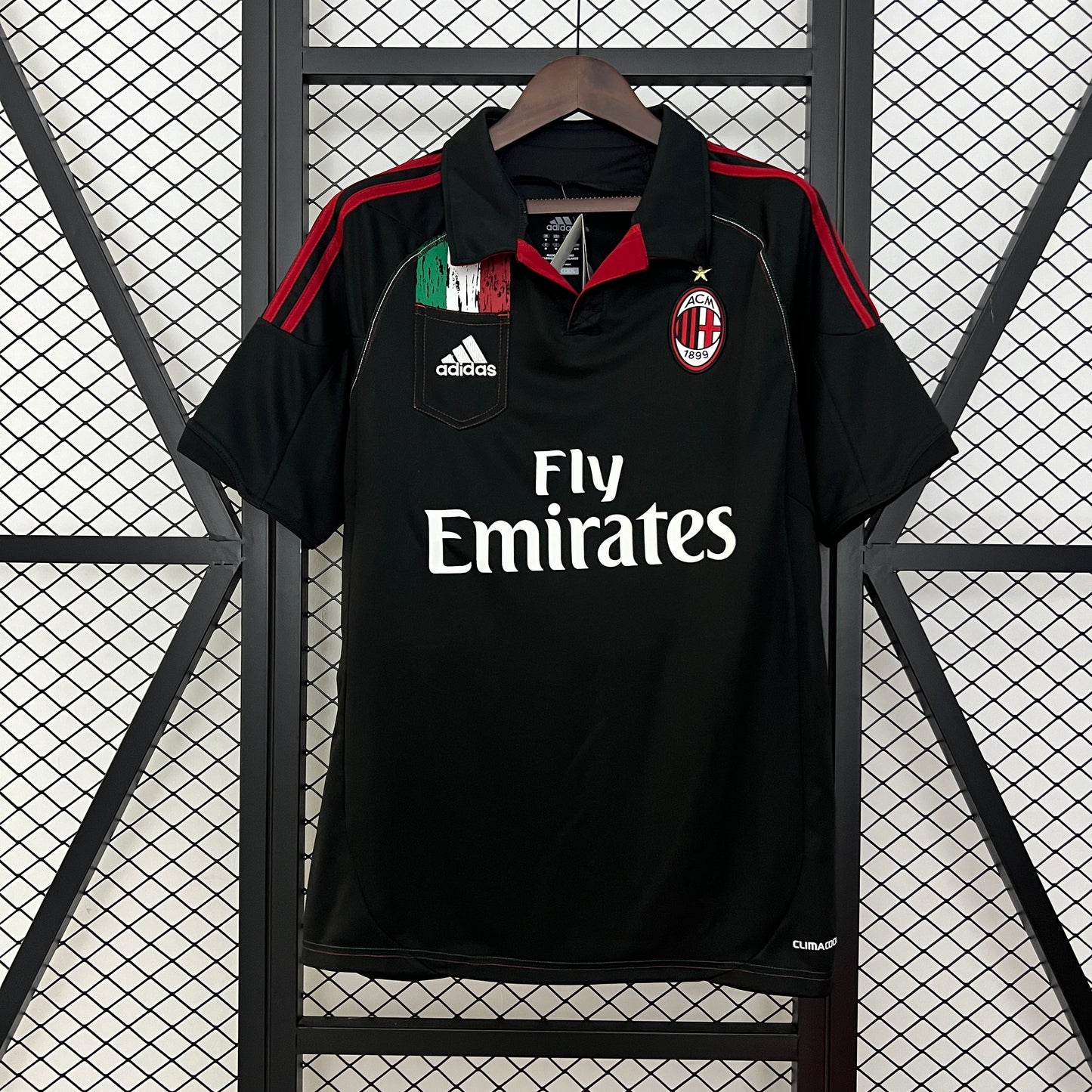MILAN AWAY 12/13
