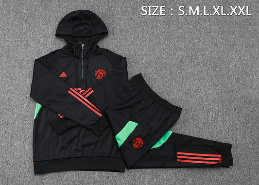 MANCHESTER UNITED TRACKSUIT