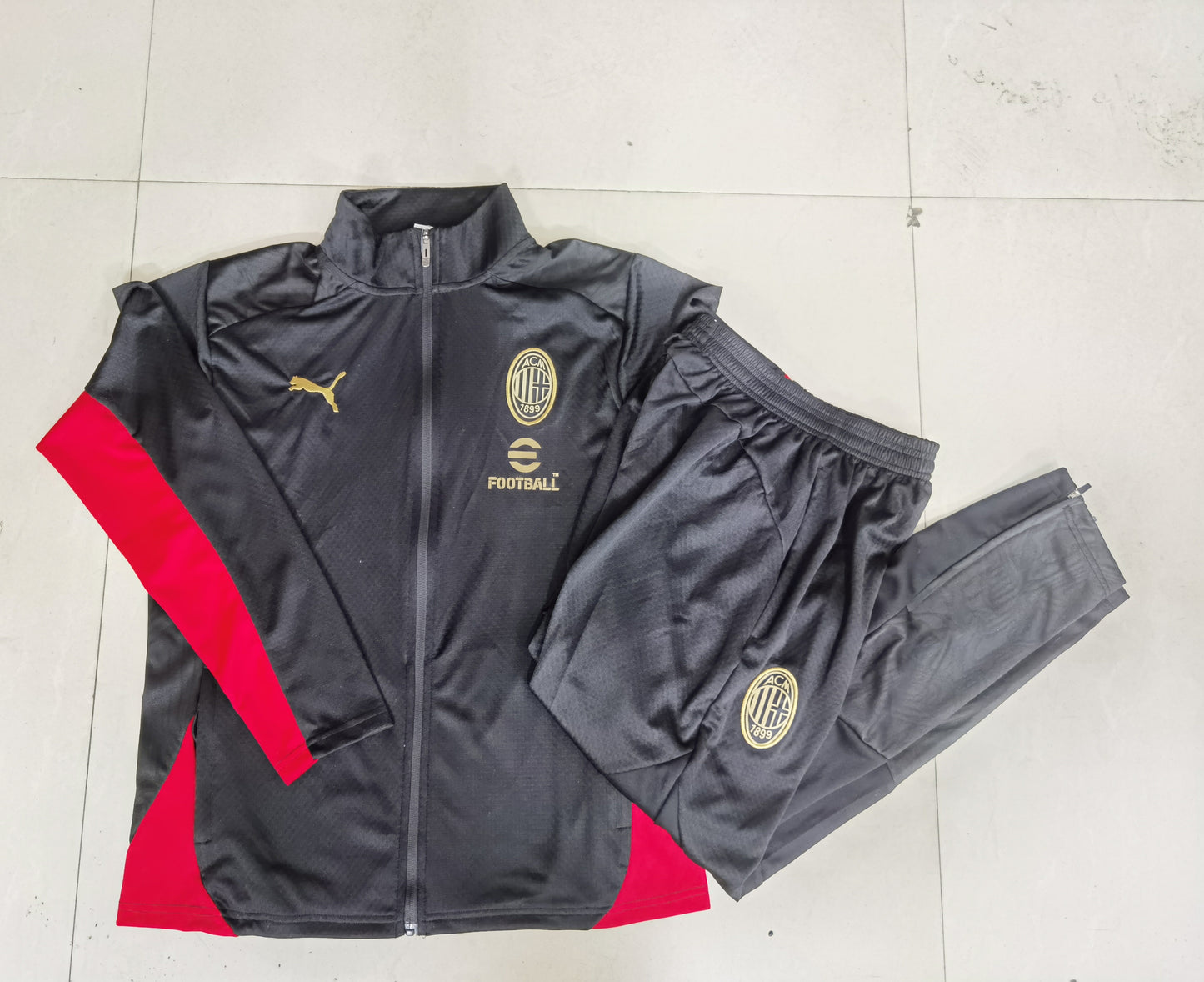 TUTA MILAN 2024/25