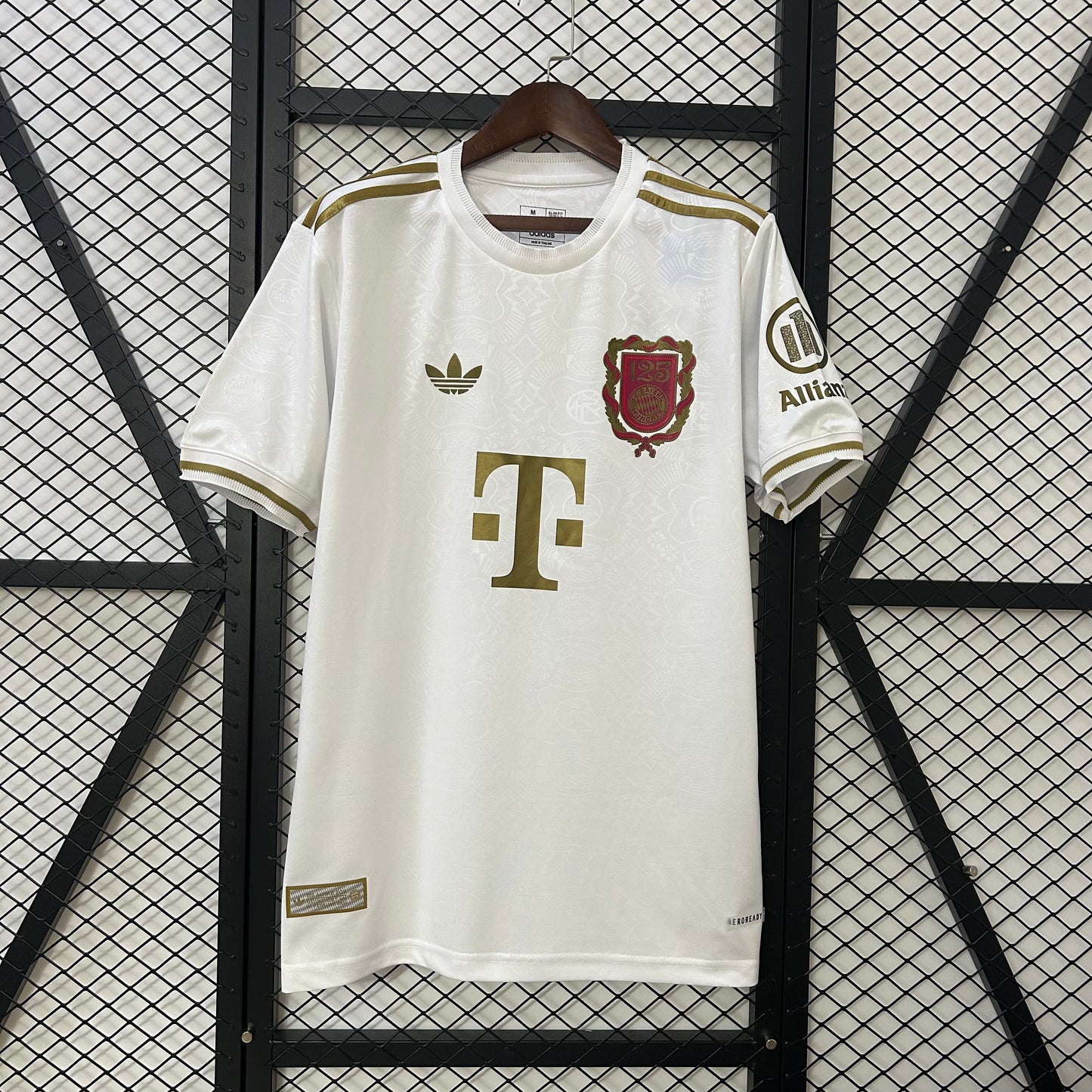 BAYERN MUNICH HOME SHIRT 2024/25