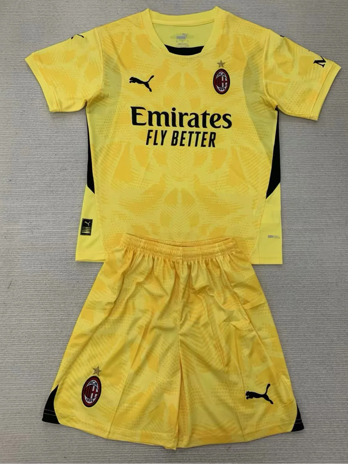 MAGLIA + PANTALONCINO MILAN PORTIERE BIMBO 24/25