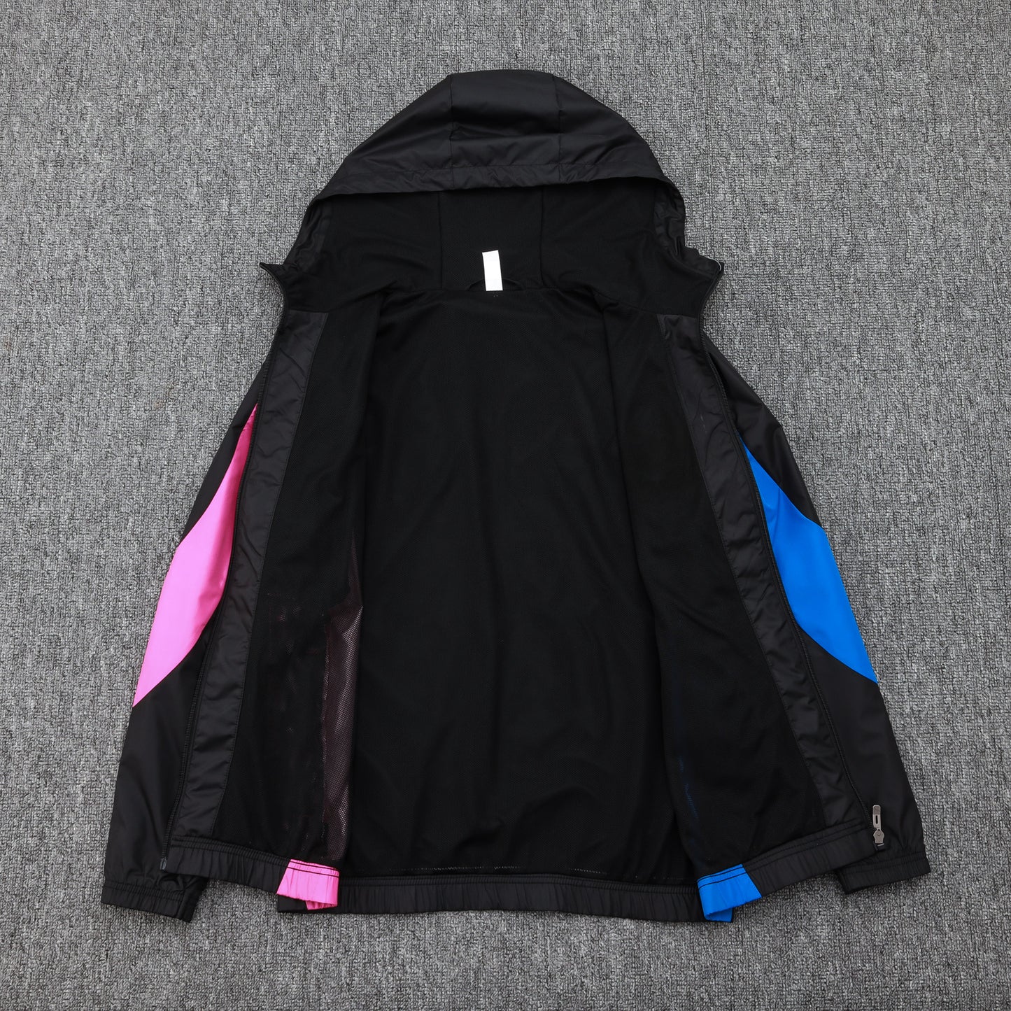 MILAN TRACKSUIT
