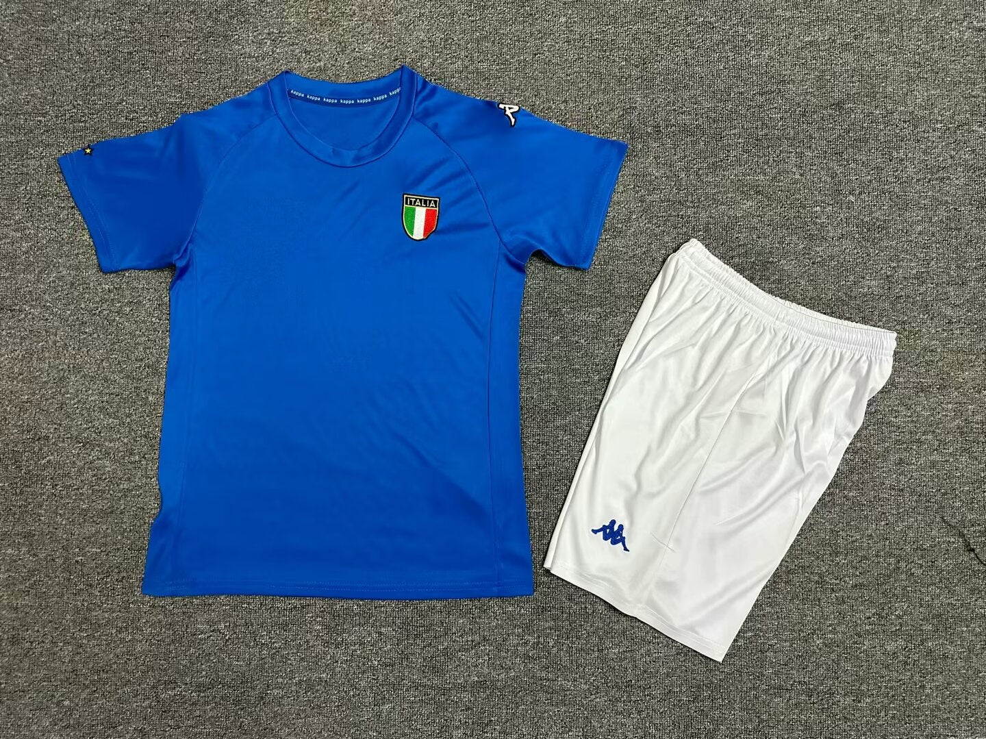 MAGLIA + PANTALONCINO BIMBO ITALIA 2000