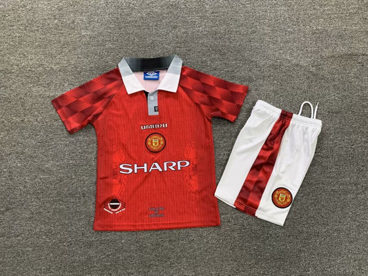 MAGLIA + PANTALONCINO BIMBO MANCHESTER UNITED HOME 96/98
