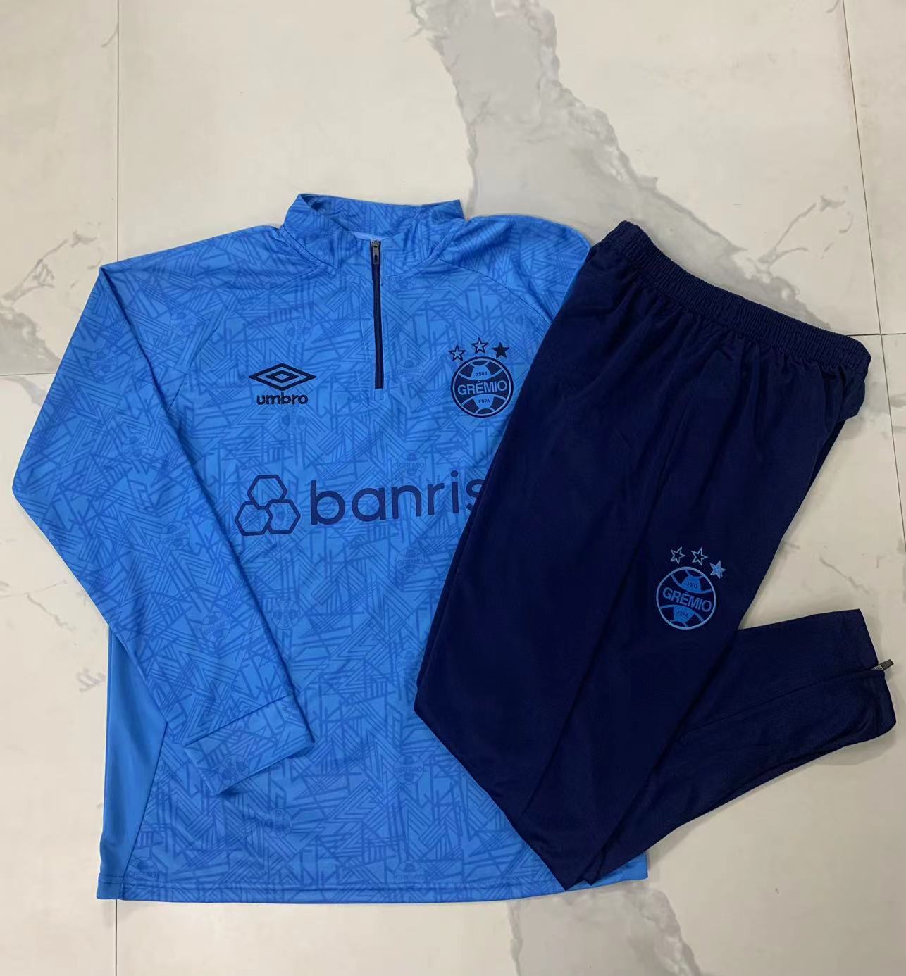 GREMIO TRACKSUIT