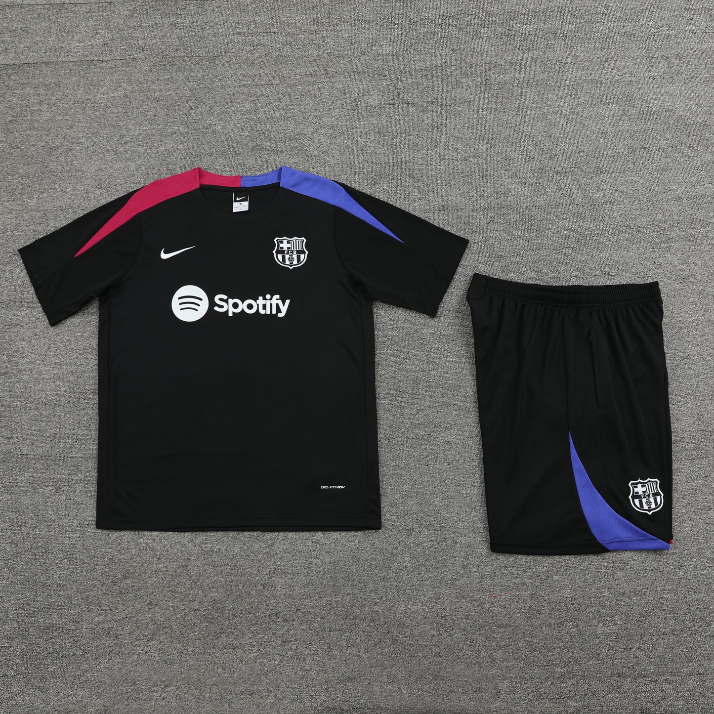BARCELONA TRAINING SHIRT 2024/25