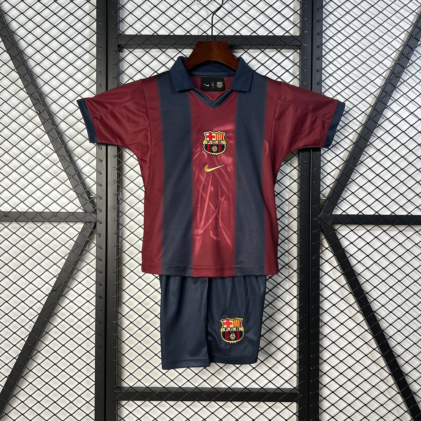 MAGLIA + PANTALONCINO BARCELLONA AWAY X TRAVIS SCOTT 24/25