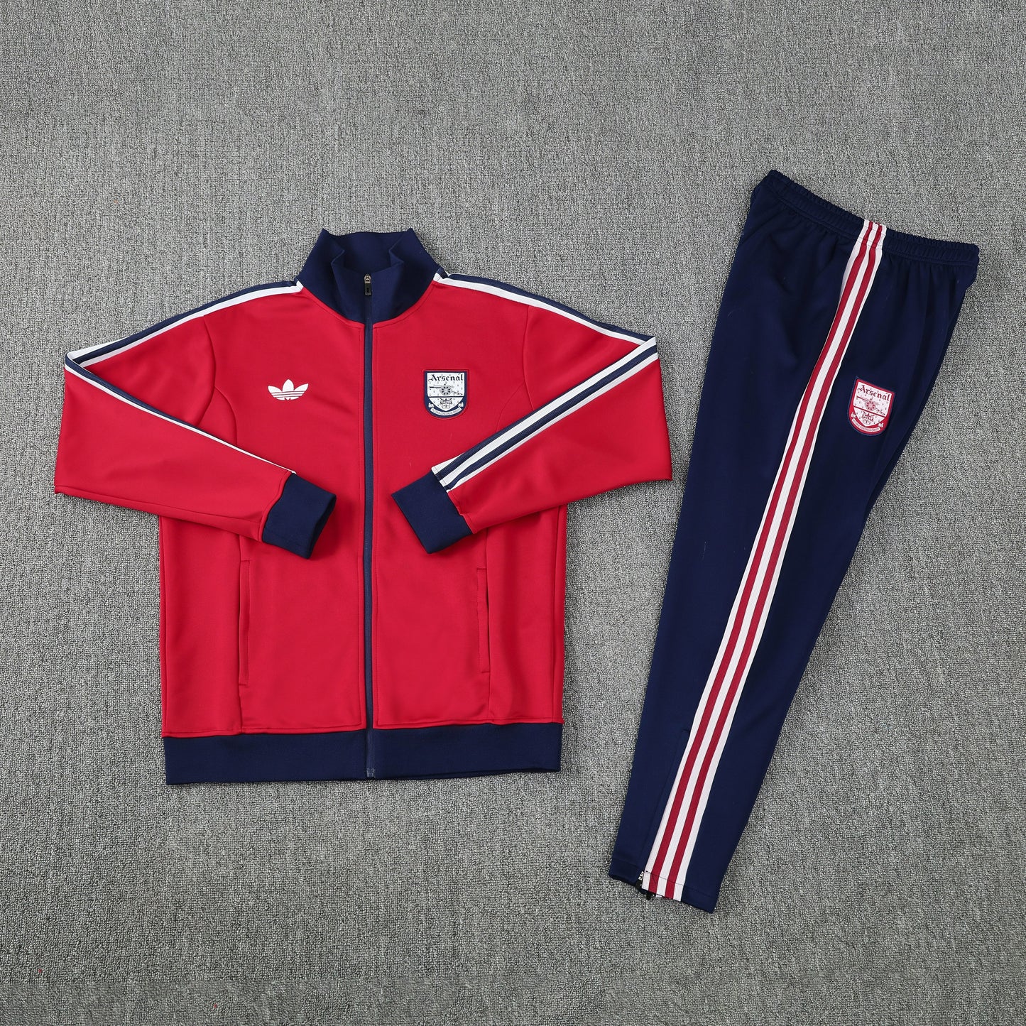 BAYERN MUNICH TRACKSUIT 2024/25