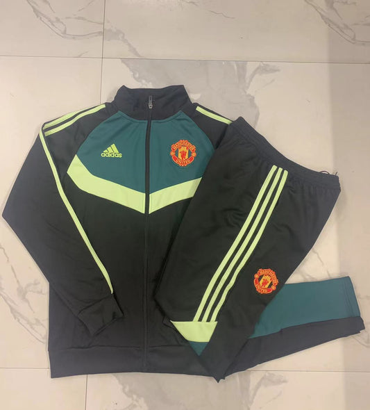 MANCHESTER UNITED TRACKSUIT