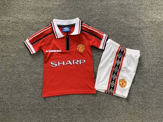 MAGLIA + PANTALONCINO BIMBO MANCHESTER UNITED HOME 99/00