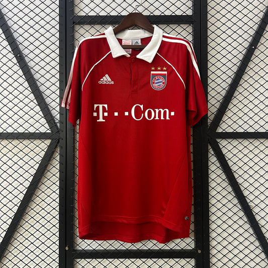 HOLLAND HOME 2002