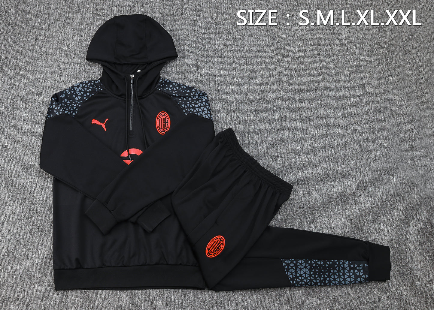 MILAN TRACKSUIT