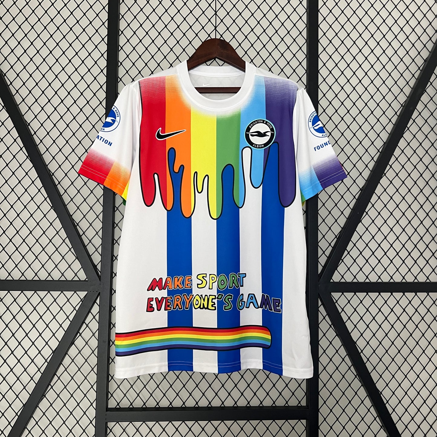 BRIGHTON TRAINING PEACE SHIRT