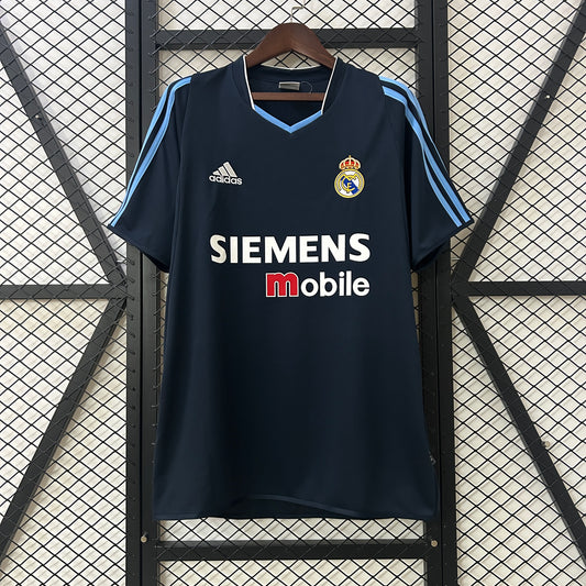 HOLLAND HOME 2002
