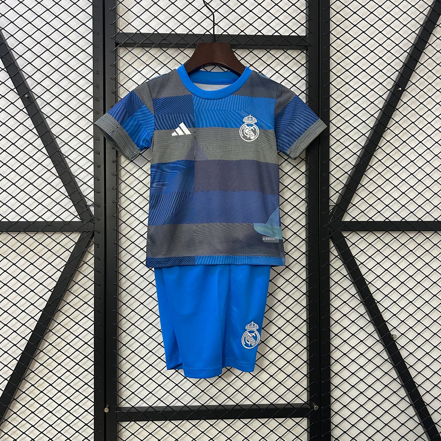 MAGLIA + PANTALONCINO REAL MADRID ALLENAMENTO BIMBO 25/26