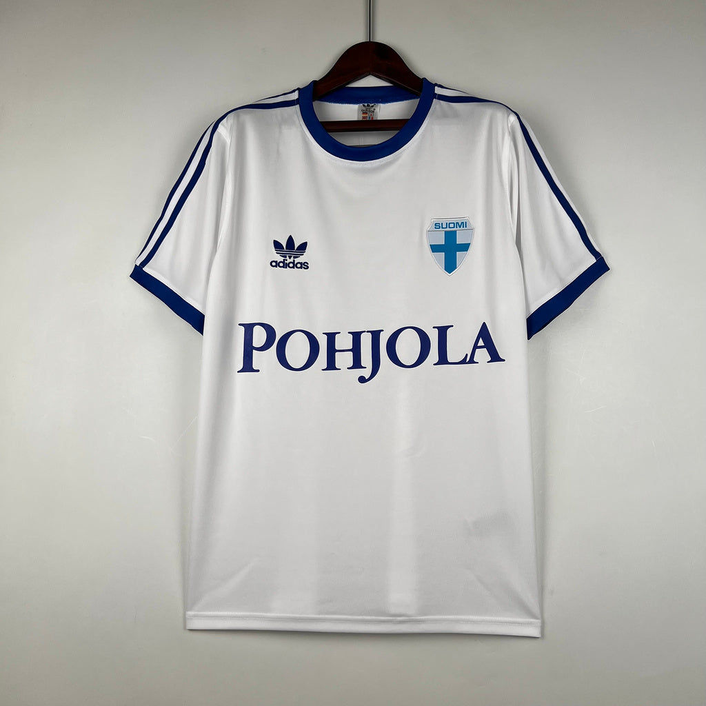 FINLAND HOME 82