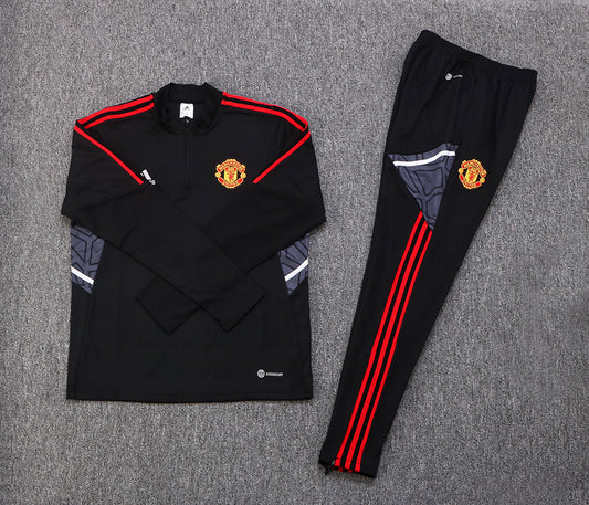 MANCHESTER TRACKSUIT